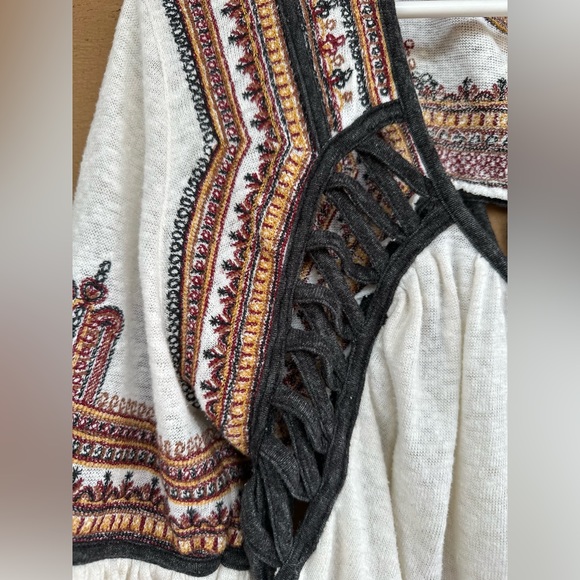 Free People - Picture 5 of 6